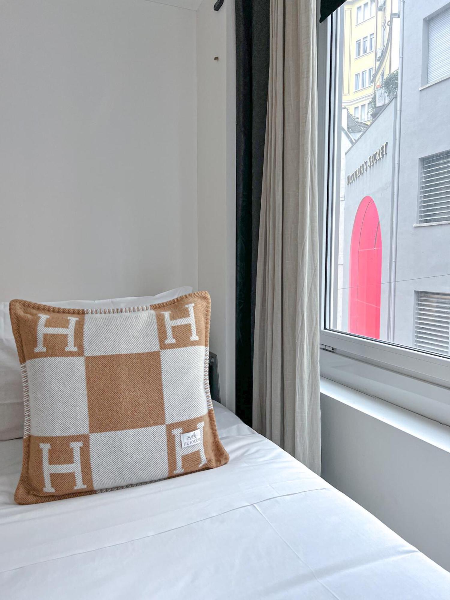 The Boutique Houses - Iconic Suite In Galleria Duomo With Private Parking Milano Eksteriør bilde