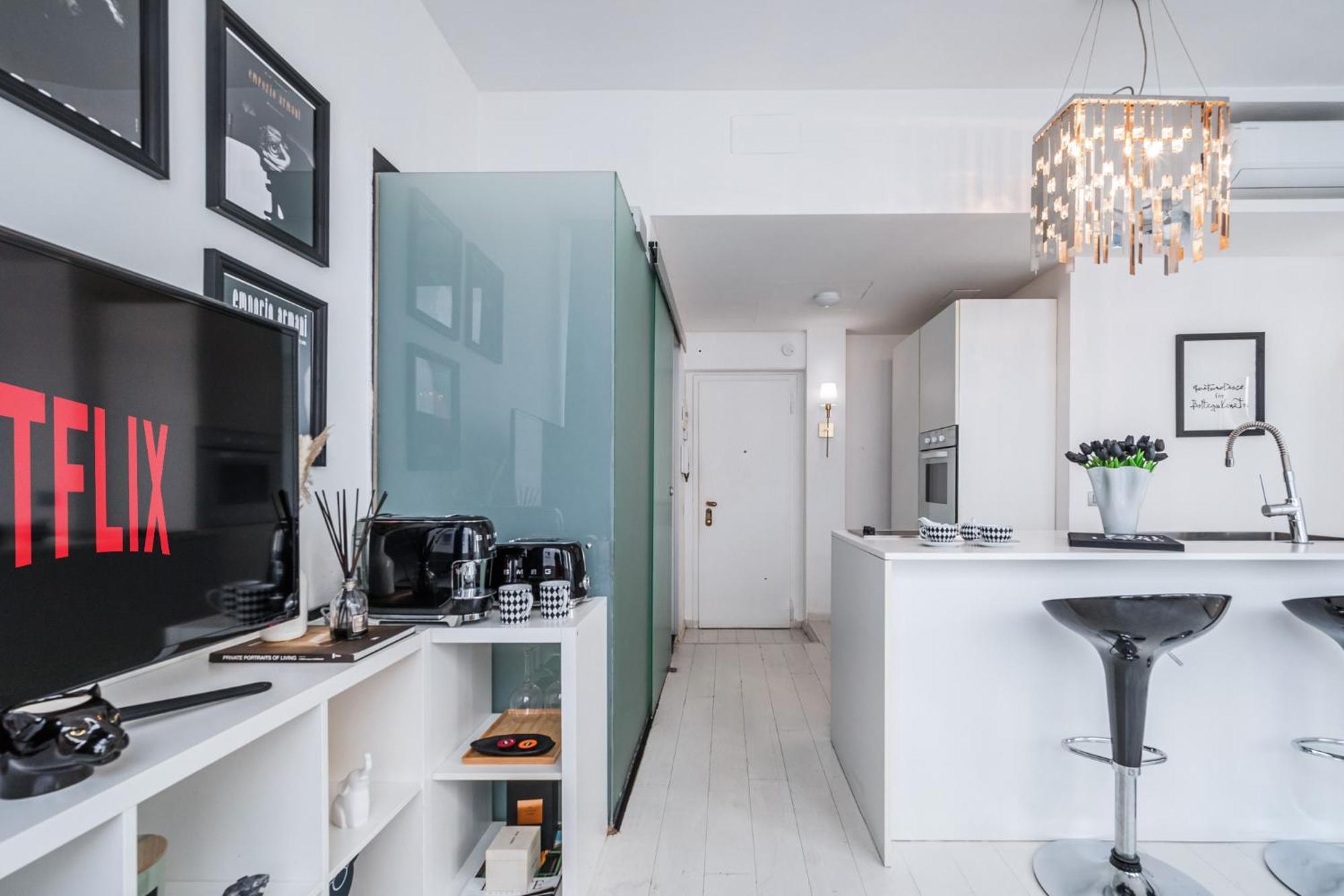 The Boutique Houses - Iconic Suite In Galleria Duomo With Private Parking Milano Eksteriør bilde